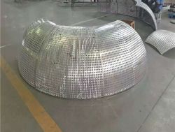 山東雙曲鋁單板廠3.0mm進(jìn)口PPG氟碳造型鋁單板 弧形雙曲鋁單板