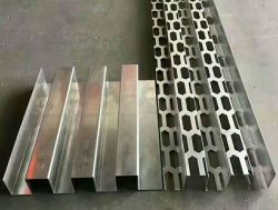 云南鋁單板廠奧迪4s店展廳定制菱形長(zhǎng)城鋁單板折彎凹凸鋁單板外墻