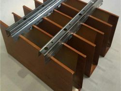 廣東金騰達(dá)u型鋁方通吊頂u形鋁方通價(jià)格木紋U形鋁方通